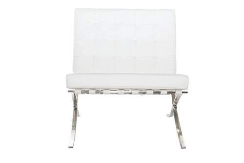 Odpočinkové křeslo BA1 z pravé kůže s podnožkou inspirované Barcelona do obýváku