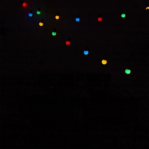 Barevný LED světelný řetěz Intesi na elektřinu do zahrady a na balkon 20 žárovek moderní