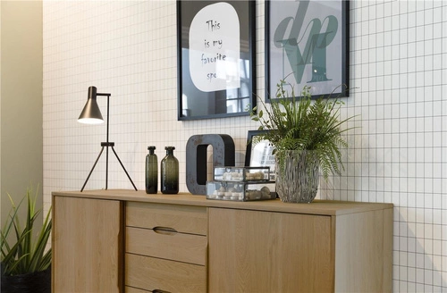 Dřevěná komoda s šuplíky Marte Actona 180 cm přírodní do obýváku a ložnice