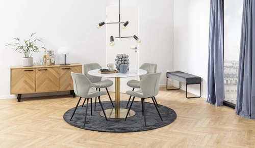 Čalouněná jídelní židle Petri Actona moderní béžová s černými kovovými nohami