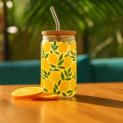 Sklenice na nápoje s víčkem a brčkem Soleo 530 ml citronově žlutá Intesi