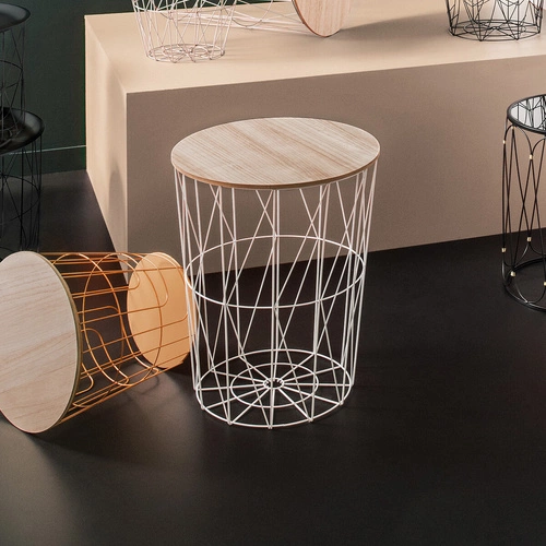 Vysoký odkládací stolek Kumi přírodní/černý