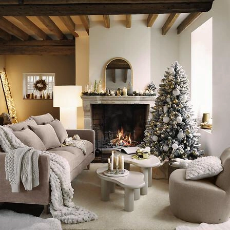 Moderní nízké čalouněné křeslo Leone béžové do obývacího pokoje odpočinkové Atmosphera