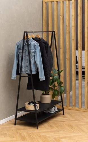 Moderní stojanový věšák na oblečení a boty Selje černý do předsíně Actona