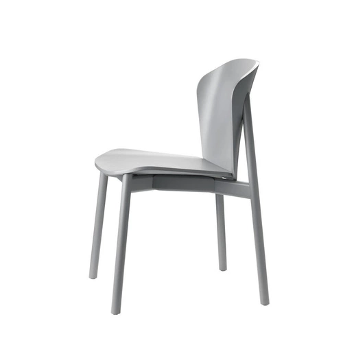 Dřevěná jídelní židle Finn SCAB Design šedá moderní stohovatelná
