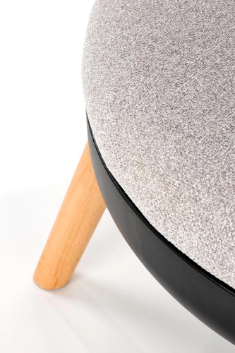 Čalouněný kulatý taburet Redo Intesi šedý skandinávský křeslo a obývací pokoj dřevo