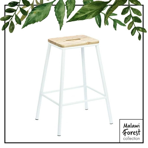 Barová stolička Seattle White 66 cm dřevěná bez opěrky do kuchyně a jídelny bílá Intesi