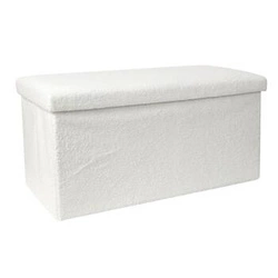 Skládací bílý taburet Intesi Velse z bouclé s úložným prostorem do obýváku a ložnice moderní