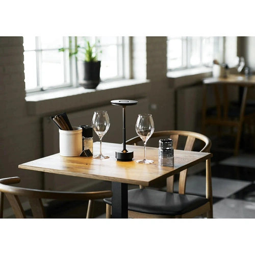 Noční LED lampička Lyneham černá dotyková se stmívačem do ložnice