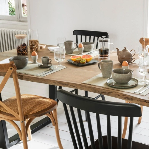 Jídelní loftový stůl Skidal Atmosphera 200 cm akáciové dřevo a černé kovové nohy