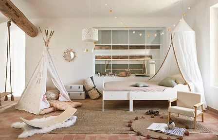 Moderní závěsné svítidlo Atmosphera Hvězdičky bílá do dětského pokoje 30 cm