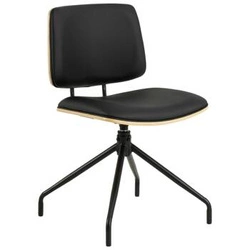 Otočná židle Owen Actona černá kůže do kanceláře a obýváku čalouněná industriální