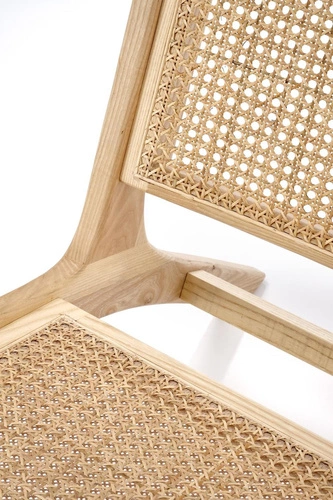 Ratanové křeslo Datura Intesi do obýváku moderní boho s přírodním jasanovým dřevem