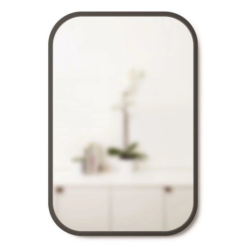 Obdélníkové zrcadlo Hub Umbra černé moderní na stěnu do předsíně a koupelny