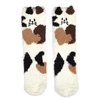 Plyšové ponožky Intesi Kočka hnědo-bílé univerzální měkké a teplé na doma
