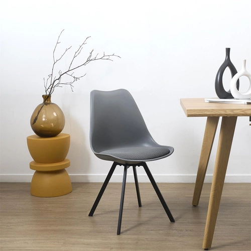 Čalouněná židle Atom Intesi šedá do jídelny a obýváku moderní s kovovými nohami