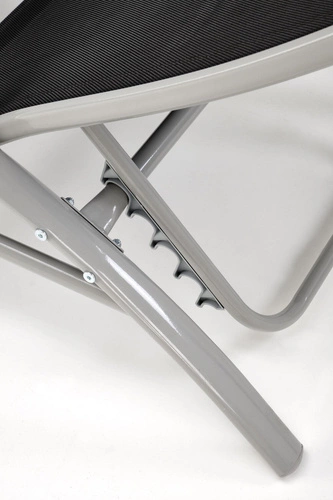 Sada 2 zahradních lehátek s opěrkou a stolkem Garith moderní černá Intesi na terasu