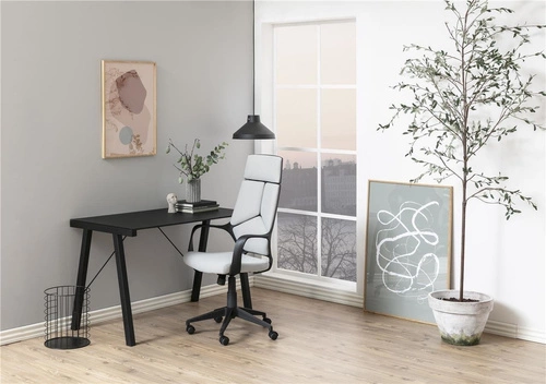 Industriální psací stůl Typhoon Black Actona černý skleněný do pracovny a kanceláře loft 125x65 cm