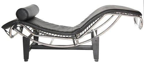Lehátko chaise longue LC4 inspirované černou kůží do obýváku s nastavitelným sklonem D2.DESIGN