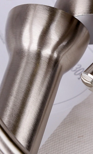 Moderní stropní svítidlo Arc spirála 3 bodová stříbrná s pohyblivým stínidlem do obýváku