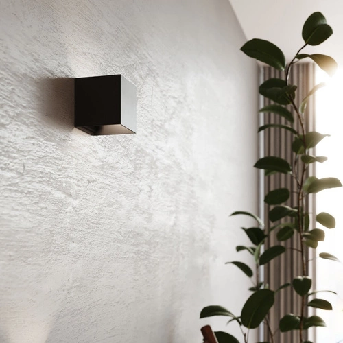 Nástěnné LED svítidlo Luca černé moderní hliníkové IP54 do obýváku i na ven