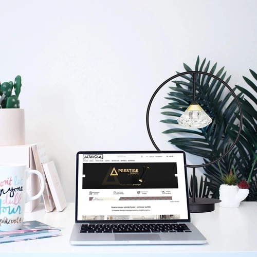 Noční LED lampa glamour Tiffany No. 1 T do ložnice černá ALTAVOLA DESIGN 50 cm