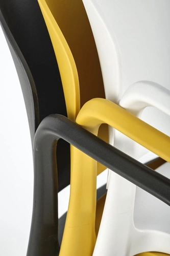 Bílá jídelní a zahradní židle Nadine z plastu, moderní, stohovatelná s područkami