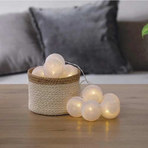 LED světelný řetěz Atmosphera bílé cotton balls na baterie do ložnice a obýváku 165 cm