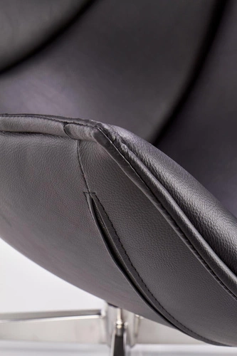 Kožené otočné křeslo Falvio černé moderní do obývacího pokoje Intesi