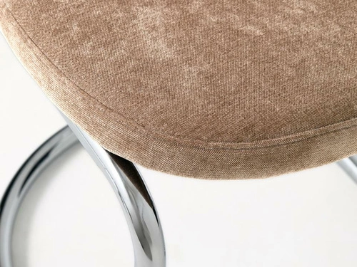 Čalouněná jídelní židle Griffin na lyžinách taupe chrom