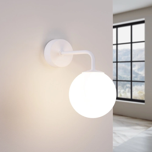 Nástěnné svítidlo ASTRAL 1 bílé moderní skleněné do obýváku a ložnice SOLLUX LIGHTING