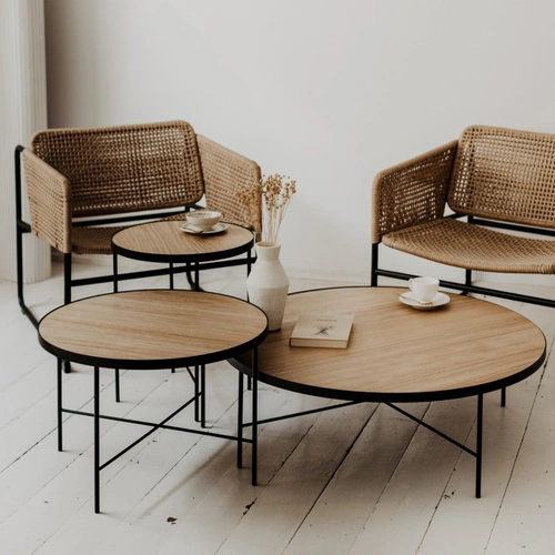 Kulaty dubový konferenční stolek Tre 900 NORDIFRA moderní skandinávský do obýváku 90 cm