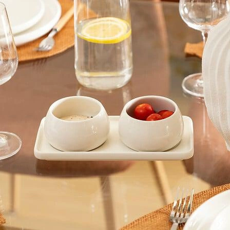 Sada na servírování předkrmů Nora z bílé keramiky na obdélníkovém podnose 5five simply smart