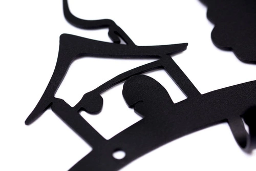 Nástěnný věšák do předsíně Domek černý moderní kovový Intesi na bundy a klíče