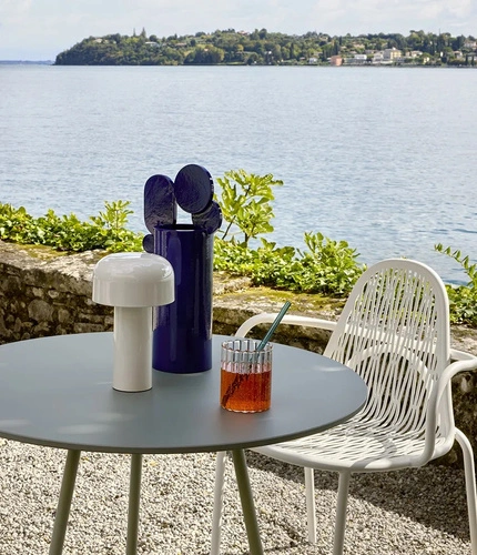 Kovová židle Malvasia světle zelená do jídelny a kuchyně moderní na terasu