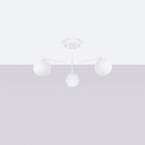 Stropní lustr ASTRAL 3 bílá koule minimalistický do obýváku a ložnice 62 cm