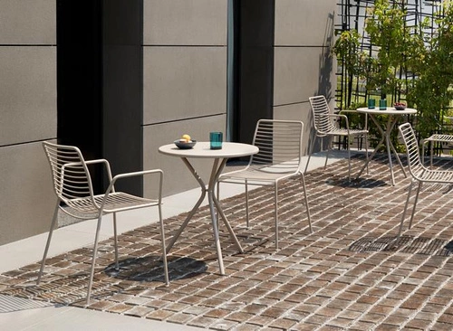 Kovová zahradní židle Summer antracitová moderní stohovatelná na terasu SCAB Design