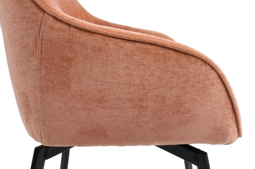 Otočená čalouněná židle Clara Actona hnědá s područkami do jídelny moderní