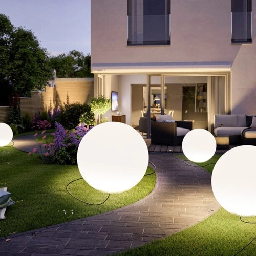 Zahradní lampa koule BALL XL bílá 80 cm