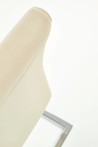 Čalouněná židle Yvone krémová ekokůže na chromovaných lyžinách do jídelny a obývacího pokoje Intesi