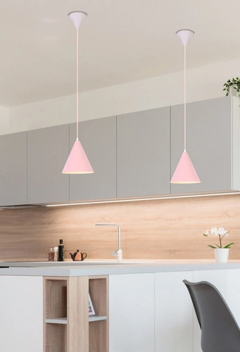 Závěsné svítidlo Voss růžové moderní kovové do obýváku, ložnice nebo nad stůl