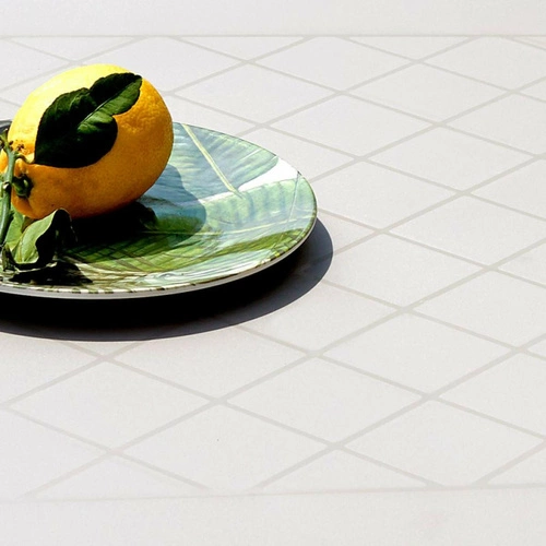 Moderní čtvercový stůl do kuchyně a jídelny Eco 70 cm antracitový na terasu SCAB Design