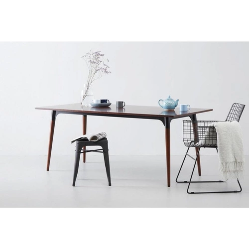 Jídelní stůl Nordi I Outlet