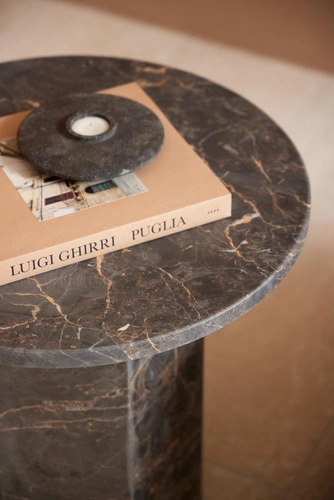 Kulatý konferenční stolek z mramoru Naxos Actona tmavě hnědý moderní do obýváku 50 cm