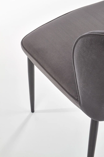 Jídelní židle Emmy Intesi čalouněná šedý samet moderní prošívaná na černých nohách