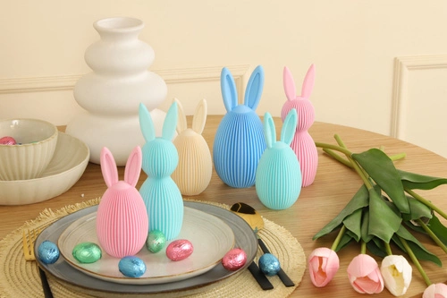 Velikonoční dekorace Intesi vajíčko s oušky růžové glamour na stůl nebo komodu 13,5 cm