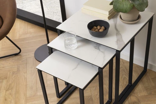 Sada tří konferenčních stolků Katrine bílý mramor čtvercový moderní do obýváku