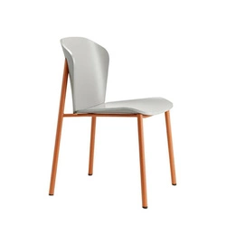 Jídelní židle Finn SCAB Design moderní dřevěná šedá s kovovými nohami stohovatelná