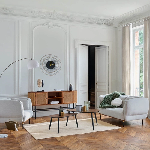 Moderní dvoumístná sametová pohovka s područkami v šedé barvě do obývacího pokoje Atmosphera Isée