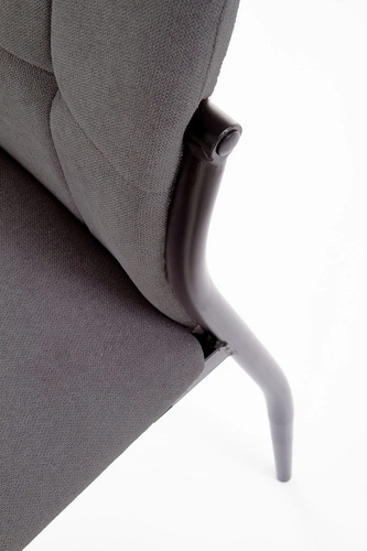 Čalouněná židle Intesi Stagy šedá moderní do jídelny a kuchyně na černých nohách